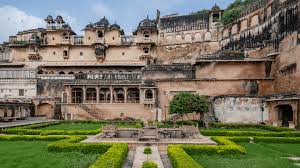 Rajasthan palace stays – luxury and budget heritage hotels